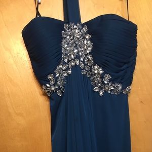 Long one strap prom dress.